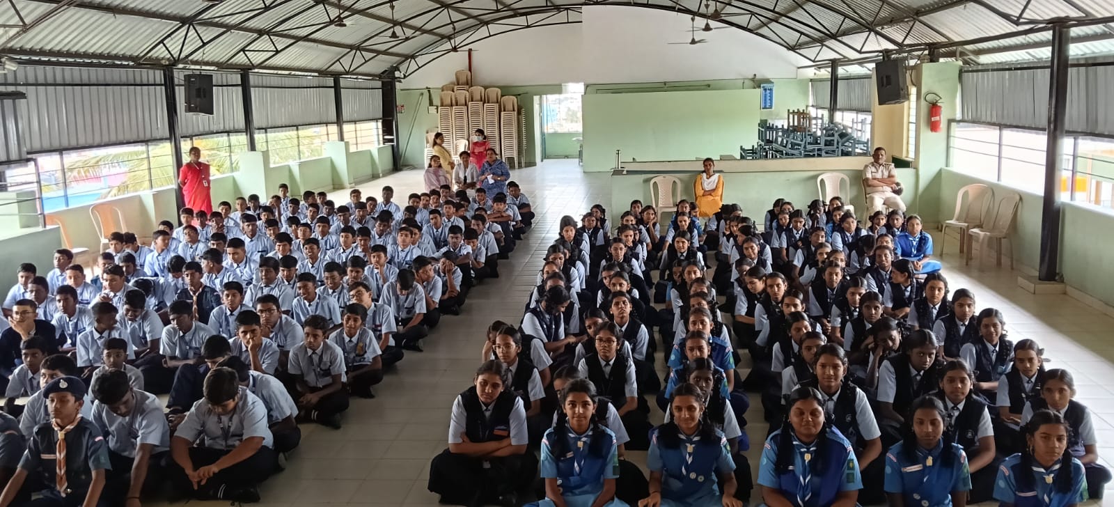 Orientation by police department against usage of drugs 9
